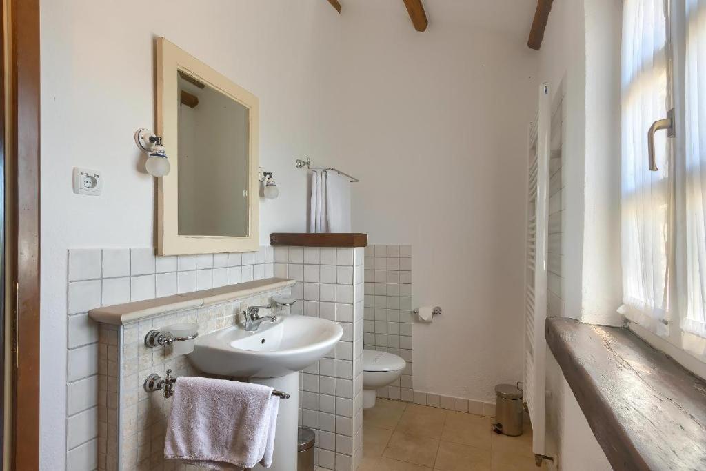 Villa Olivetta - Istrische Villa mit Meerblick nahe Porec Barat  Esterno foto