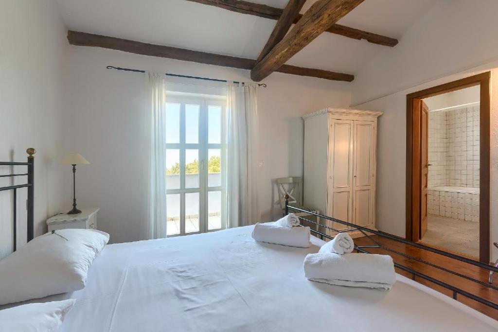 Villa Olivetta - Istrische Villa mit Meerblick nahe Porec Barat  Esterno foto