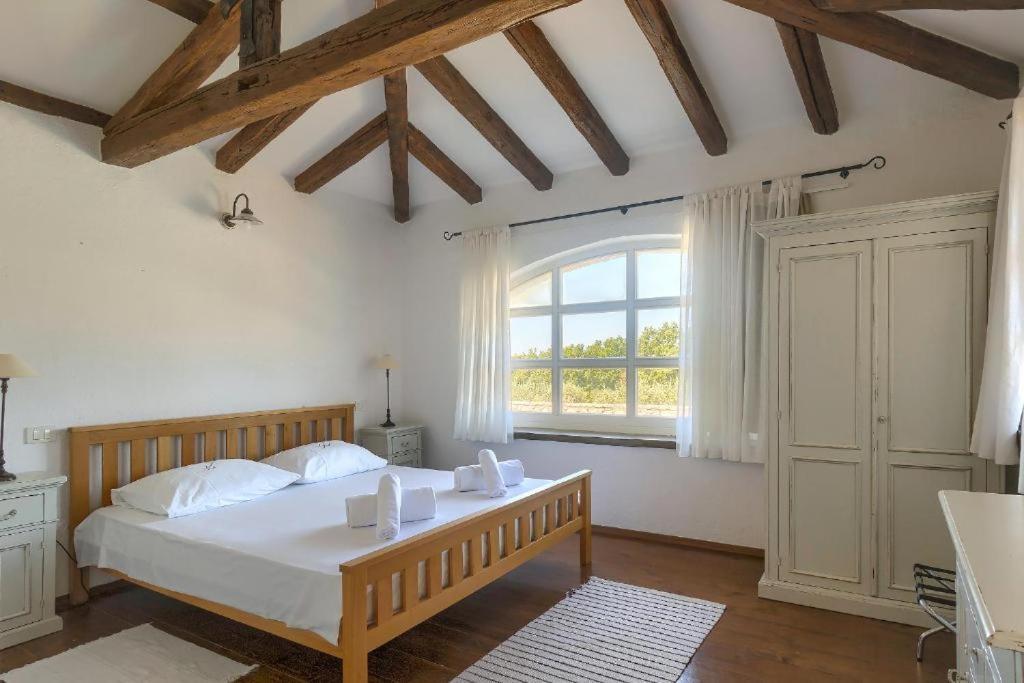 Villa Olivetta - Istrische Villa mit Meerblick nahe Porec Barat  Esterno foto
